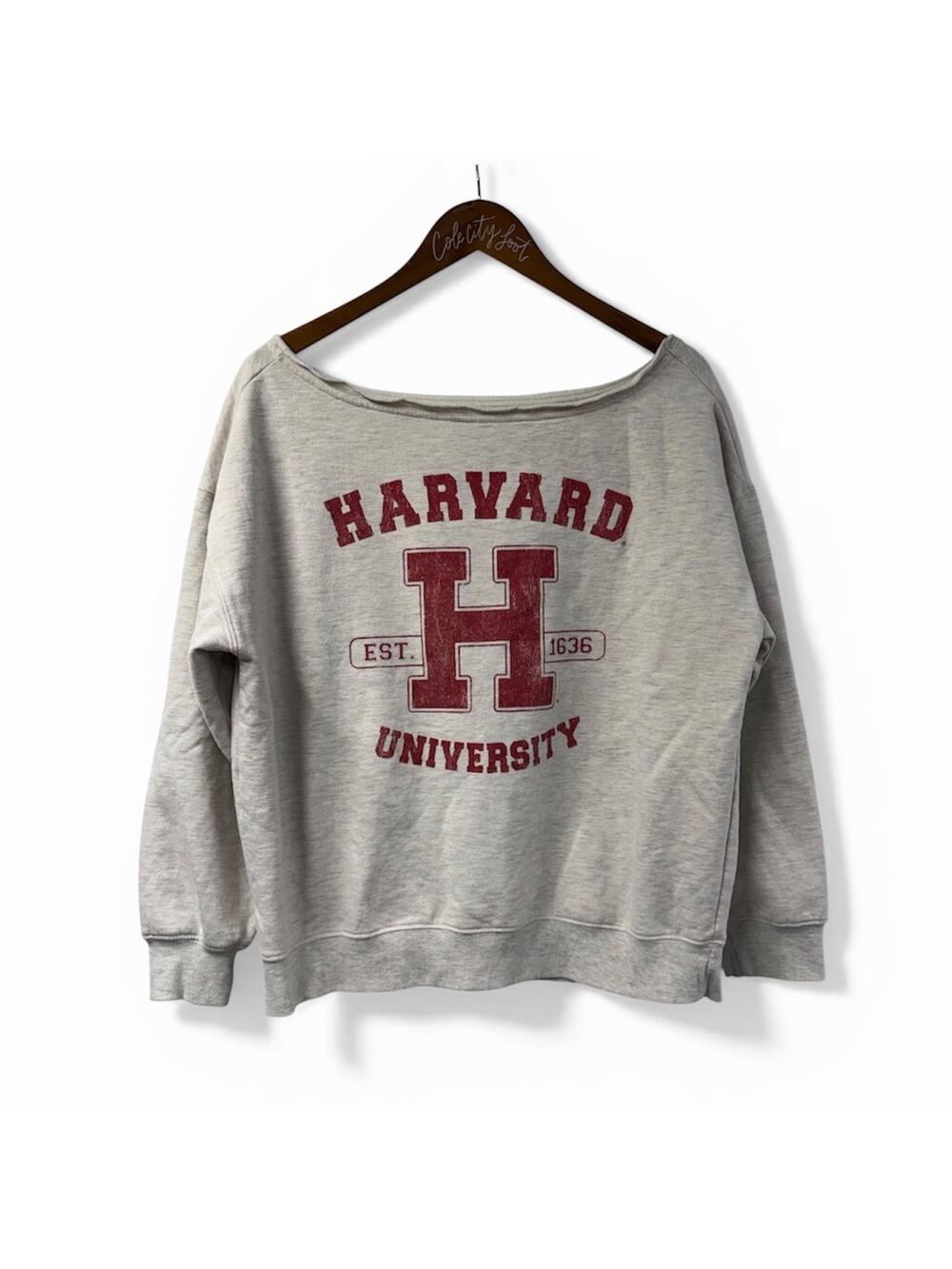 Harvard University Sweatshirt Medium Pullover Lounge Comfy Casual Ivy League